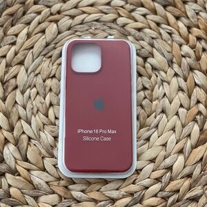 Apple iPhone 16 Pro Max Silicone Case - Red